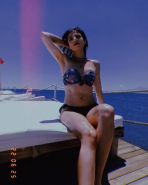 Güliz Aybay Instagram - Günden kalanlar 🌊🌊