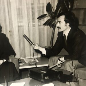 Gülşah Ertuğrul Instagram - Dört sene önce bugün tanıştık sonsuz özleminle.. ama candan öte bir yer var.,işte orda her an seni hissetmek ne güzel canım babacığım♥️🌹🙏🏼
