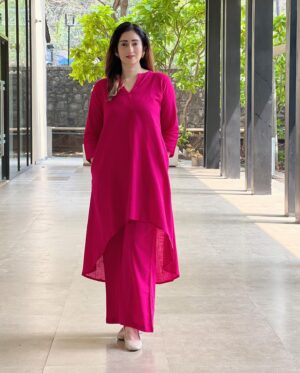 Gungun Uprari Instagram - Dressing up for summer vibes ❤️

With @unidraa 🌸
.
.
.
.
.
.
.
#suits #fashion #suit #style #suitstyle #dresses #onlineshopping #indianwear #kurti #ethnicwear #bridal #menswear #kurtis #dress #punjabisuits #instafashion #cotton #wedding #designer #indianfashion  #ethnic #designersarees #lehenga #fashionblogger #india