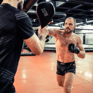 Gunnar Nelson Instagram - 11 days until #UFC286 
.
.
.
.
.
#mjolnir #mjolnirmma 
#ufc #mma #sparring #grappling #boxing #bjj #grappling #kickboxing #mixedmartialarts