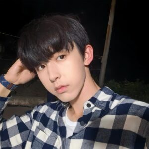 Guo Junchen Instagram - Thanks for all the birthday wishes guys! I appreciate all the love and support!! 🥹 Goodnight💙