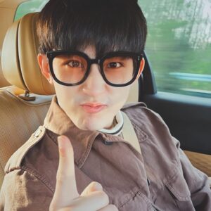 Guo Junchen Instagram - Sunday🌤️