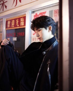 Guo Junchen Instagram - I scorched the earth with my talent and I let my light shine.