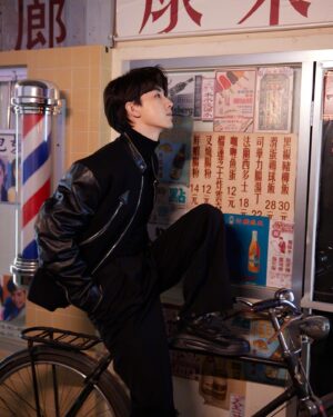 Guo Junchen Instagram - I scorched the earth with my talent and I let my light shine.