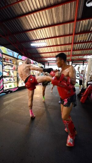 Guram Kutateladze Instagram - Original Muay Thai sounds is music for my ears.
