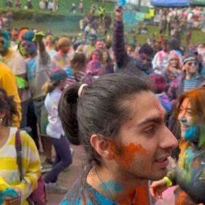 Gurinder Chadha Instagram - Loved celebrating #Holi then this song came on from #legendOfBhagatSingh and I got lost in immense gratitude to our Shaheed Nurjawans. what would they have made of us celebrating so joyously in the heart of London 100 years after they died for #freedom from the Raj. @ajaydevgn 🇮🇳 #freedomfighters