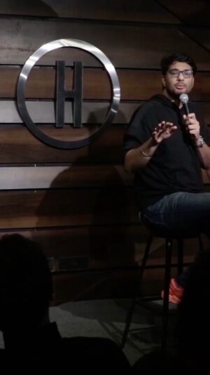 Gursimran Khamba Instagram - PUNE & BANGALORE! Kicking off the Lemons and Peaches stand up tour in your cities this weekend! TICKET LINK IN BIO!

At the last trial show at @indiehabitat an audience member had heard a joke before at an open mic and decided to share that while I was on stage. Aapne new hour nahi suna hoga toh aa jaaiye! See you in your city! #lemonsandpeaches