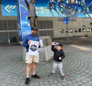 Gurvinder Sihra Instagram - How it started. How it’s going. TOWEL POWER playoff ready since the 90’s @canucks 💚💙