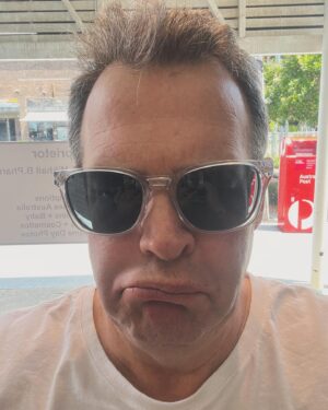 Gus Worland Instagram - A bit sore yesterday - 3 teeth including a wisdom removed!