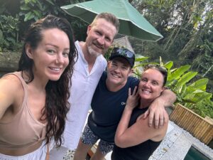 Gus Worland Instagram - @sukhavati_bali what a treat to meet some real quality people on a retreat! See u back in Oz @brodieryan @nc_buckley
