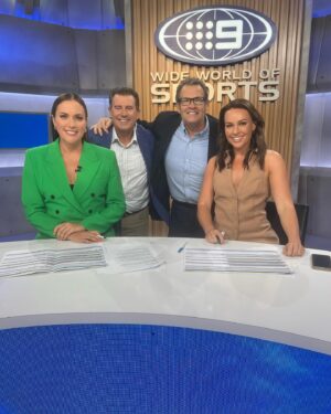 Gus Worland Instagram - Sunday @wwos @marktaylorofficial @georgie_parker19 @rozkelly_ and um shopping trip