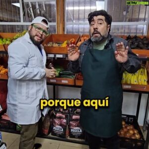 Gustavo Becerra Instagram - ¿Sólo una botillería? 😮‍💨 Es🍐 en @latitudsurbotilleria somos mucho más que sólo una botillería 🛒

Aquí encuentras todo lo necesario para tu hogar 🏡 frutas, verduras, congelados, abarrotes, picoteo, licores, energéticas y más 🤯

Para lo que necesites, LatitudSur más cerca de ti

Además contamos con tres sucursales ubicadas en 
📍Av España 210-B
📍Teniente Serrano 395
📍Miraflores 642