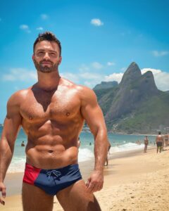 Gustavo Naspolini Most Liked Photos and Posts