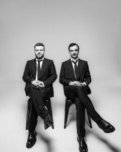 Güven Murat Akpınar Instagram - ayakişleri😎🥃🔥