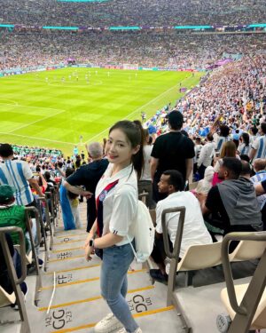 Gwak Soo-jin Instagram - 카타르 경기보러 갔을때 유니폼 추억짤,,❤️‍🔥