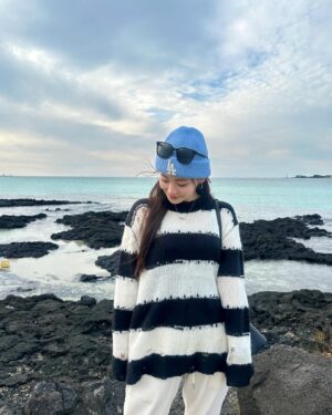 Gwak Soo-jin Instagram - 😎🩵🩵