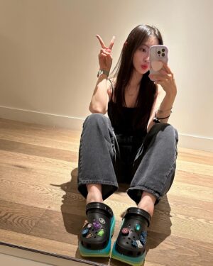 Gwak Soo-jin Instagram - 내가 꾸민 지비츠들 어때🌼🧸🎀🩵