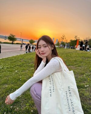 Gwak Soo-jin Instagram - 날씨야 이대로 멈춰줘!