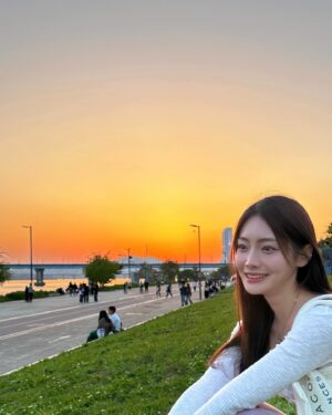 Gwak Soo-jin Instagram - 날씨야 이대로 멈춰줘!
