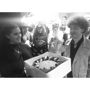 Gwilym Lee Instagram - From our first meeting in 2017 to our latest rendezvous this summer - I’ve now known you for 3/20 of your life (mathematicians amongst you will calculate the significance of this birthday…) and my life has been all the better for it! Happy Birthday my friend! Looking forward to sharing a pint with you again soon @joe_mazzello