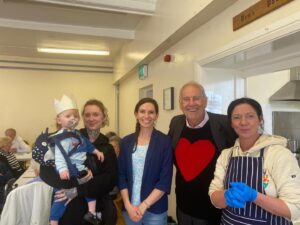 Gyles Brandreth Instagram - Saluting the brilliant volunteers at Malpas Community Kitchen - the Lightnings on the left & brilliant Rachel Williams (who cooks in the kitchen every Wednesday) on the right. They’re the best!  Good people make all the difference.