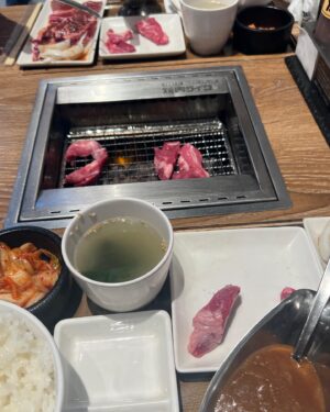 Ha Hyun Sang Instagram - 토키오우 여행기
아 배부르다~