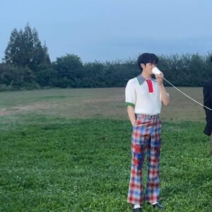 Ha Hyun Sang Instagram - 요즘에는 아침에 일어나서 낮에 운동을 다닌다 
내가 이런 날이 올 줄이야 
이제 연말이다 또 한 해가 간다