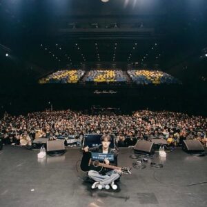 Ha Hyun Sang Instagram - 謝謝你們在臺灣給我的美好回憶。
我們下次再見
奶茶很好喝 哈哈

대만에서 좋은 추억 만들고 갑니다
감사합니다 다음에 또 만나요
밀크티 정말 맛있네요ㅎ