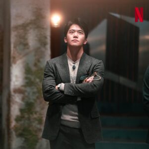 Ha Seok-jin Instagram - 팔짱 못 끼시네~!

많은 성원 감사드립니다!!😈
Still streaming on NETFLIX. 2023