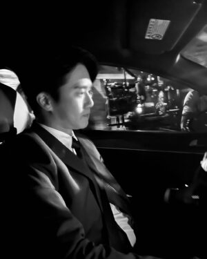 Ha Seok-jin Instagram - 마지막 회까지 시청해주신 모든 분들 감사합니다.  수개월간 각자 역할을 위해 최선을 다 해주신 수많은 스탭분들과 동료 배우님들께도 감사의 인사를 드립니다.  
#블라인드