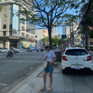 Ha Si-eun Instagram - 너무 더웠던 담시장.
그래도 재밌었던 시내투어💜