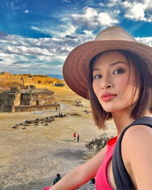 Ha Thanh Špetlíková Instagram - Mexico, země naprosto nádherné přírody, milých lidí, ucházející kuchyně, sladobolné muziky, nedostačující dopravy a mizerných retardérů. 

#traveling #lovetraveling #mexico #travelphotography