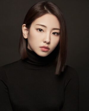 Ha Yul-Ri Instagram - 프로필 🖤