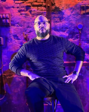 Hadj Ali Menad Instagram - @jamelcomedyclub @jameldebbouze @vo7shoes #misenplace #lumiere @code_acting_studio #acting
