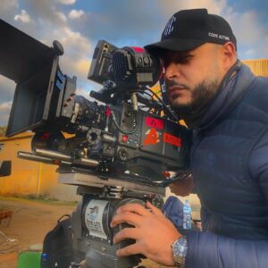 Hadj Ali Menad Instagram - @code_dacting #alexa #arre #cadreurprofessionnel #cinematic #acteursfrançais #acting #comédien #casquette #codeacting