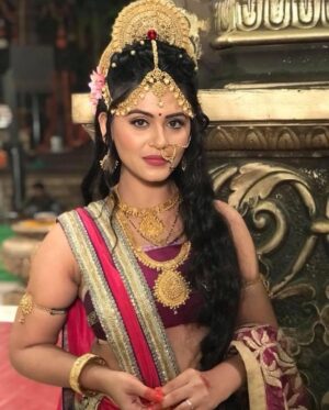 Haelyn Shastri Instagram - Throwback mythological Thursday
.
.
.
.
.
.
 #indianmythology  #mythologyserials  #indiantelevision #haelynshastri