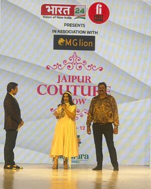 Haelyn Shastri Instagram - Thank you and a grattitude post!
I would like to say thank you #jaipur for the warm welcome. It was my first time in jaipur and cannot stop talking about how beautiful the city is and @jaipurcoutureshow_official  for having me as a celebrity showstopper to walk for the amazing  @craftcouncilweaversartisans  @deepaksankit @silveroakinstituteofdesign 
Special thanks to @silverbell.networks  @the_chandi_studio  @theheadmansalon 

#haelynshastri  #jaipurcoutureshow  #jaipurdiaries  #fashionshow  #showstopper  #mglion