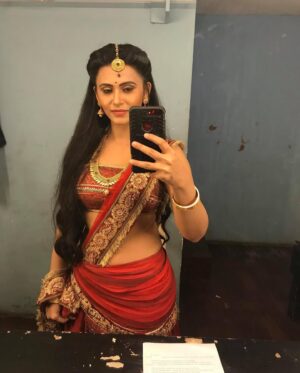 Haelyn Shastri Instagram - Throwback mythological Thursday
.
.
.
.
.
.
 #indianmythology  #mythologyserials  #indiantelevision #haelynshastri