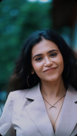 Haelyn Shastri Instagram - Monsoon Vibes & a Happy Soul 🤍🥰
.
.
.
.
#monsoonvibes  #haelynshastri  #happysoul❤️ #reelofthedąy
