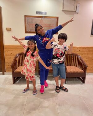 Haelyn Shastri Instagram - The first time i met #doree Happiest birthday cutie♥️♥️♥️♥️ @mahibhanushaliofficial 

.
.
.
.
 #haelynshastri  #mahibhanushali