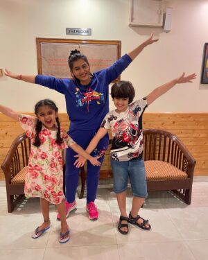 Haelyn Shastri Instagram - The first time i met #doree Happiest birthday cutie♥️♥️♥️♥️ @mahibhanushaliofficial 

.
.
.
.
 #haelynshastri  #mahibhanushali