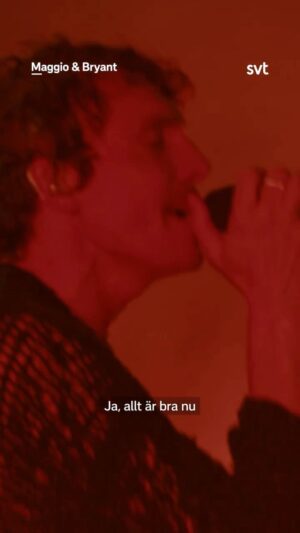 Håkan Hellström Instagram - Två av landets största musikakter, Miriam Bryant och Veronica Maggio, slog i somras ihop sina band, sin publik och sina hits till en serie unika konserter. Under en sensommarkväll i Uppsala överraskades publiken av en hemlig gäst på scenen. Och det fångades på film och kan ses i den här fina konsertfilmen som finns på SVT Play nu.
/Tro & Tvivel