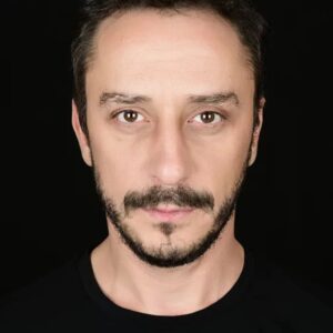 Hakan Karsak Instagram - Black🙂
