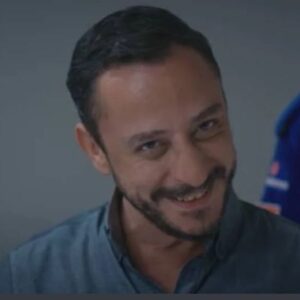 Hakan Karsak Instagram - Şurda dursun🙂...
Hacı ALAGÖZ...@mahkumdizifox 
@foxturkiye