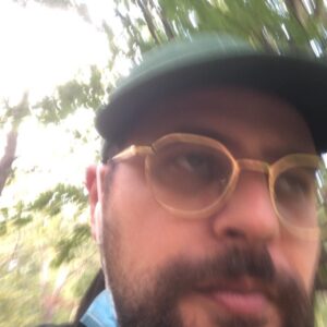 Hakim Jemili Instagram - Les gens qui ont plus de 30 ans et qui se déguisent encore pour #halloween

Ps : le soir de mon Olympia le 15 janvier tout le monde doit venir déguiser en libellule c’est bon ? Sinon tu rentres chez ta grand mère