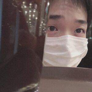 Ham Seong-min Instagram - 흐허 마스크쓰면 숨이안쉬어져서 멀미나요 ㅠ후..
그래두 모두모두 마스크 착용해요!!!!
#마스크 #답답 #코로나 #후