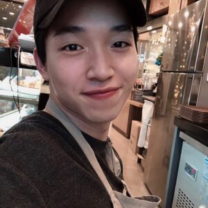 Ham Seong-min Instagram - 다이어트 중인데 가게 디저트가 자꾸 먹고싳ㄷr...
눙물이 난ㄷr....
ㅠㅠㅠㅠㅠㅠㅠㅠㅠㅠㅠㅠㅠㅠㅠㅠㅠㅠㅠ
#healingchoice #다이어트 #힐링초이스부천뉴코아점 #배고파