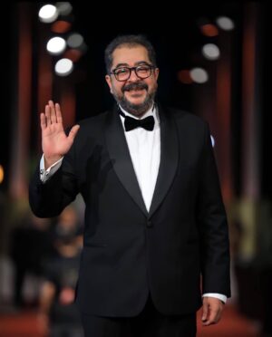Hamed Al Sharrab Instagram - الفنان طارق عبد العزيز فى ذمه الله 
البقاء لله، ربنا يرحمك و يغفرلك