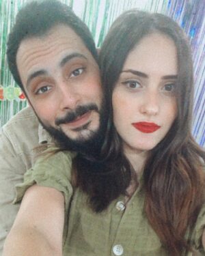 Hamed Al Sharrab Instagram - سنة رابعة جواز هتبتدى من النهاردة ❤️❤️
بحبك و هفضل احبك .. ربنا يخليكى ليا و لادم و يباركلى فيكى ❤️❤️ دايما حبيبتى ❤️