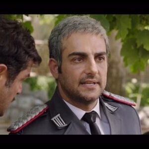 Hamed Komaily Instagram - .(پست موقت)
‏‎رونمایی از تیزر رسمی«خوب بد جلف۲؛ارتش سـری» در آستانه اکران
.
همزمان با آغاز اکران عمومی، نخستین تیزر فیلم سینمایی«خوب بد جلف۲؛ارتش سـری» به کارگردانی پیمان قاسم خانی و تهیه‌کنندگی محسن چگینی رونمایی شد
.
اکران «خوب بد جلف۲؛ارتـش ســری»از ۲ روز دیگه در سینماهای سراسر کشور آغاز می شود؛با پیش خرید بلیت، جزو مخاطبان اولیه ارتش ســری باشید🚩
.
ساخت تیزر: مسـعود رفیـع زاده ‌‌
@khoob.bad.jelf.2
